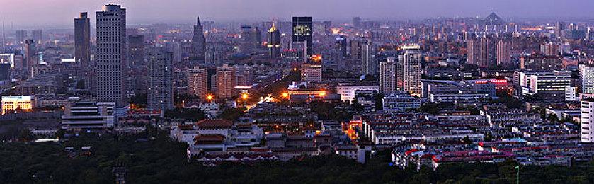 《战锤40K：星际战士2》无D加密 《魁地奇锦标赛》有